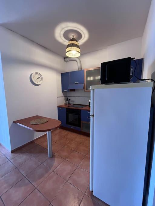 Casa Lunita Διαμέρισμα Arona  Εξωτερικό φωτογραφία